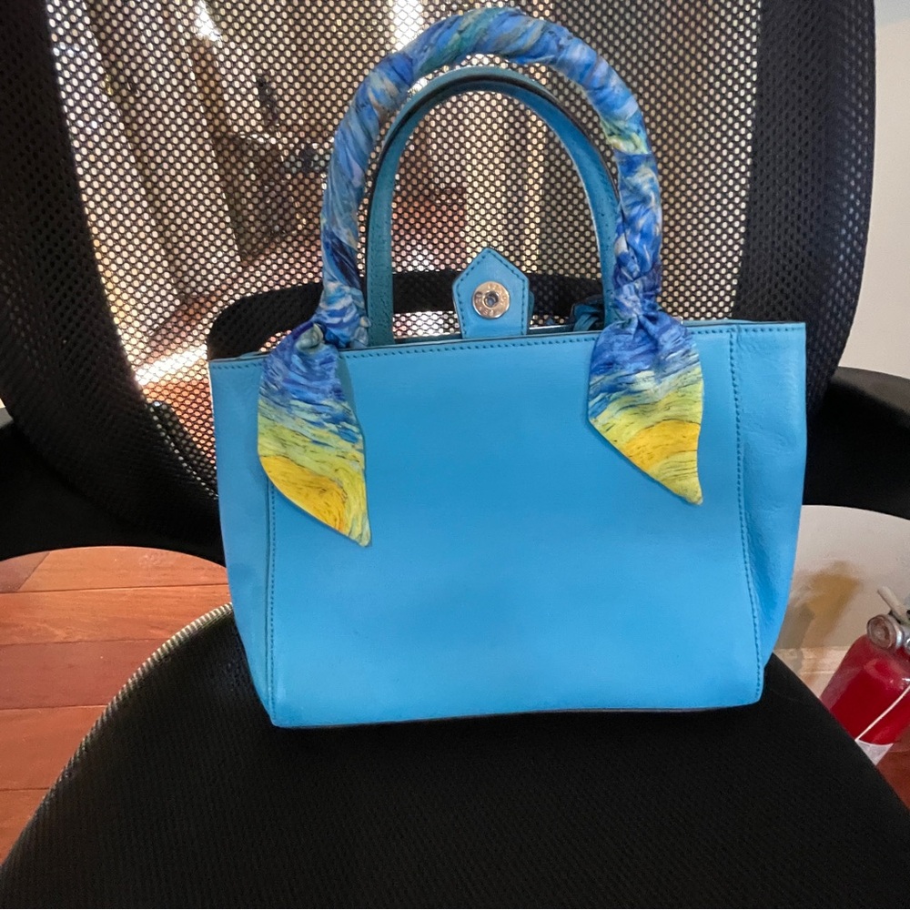 Fendi Blue Mini Bag - Picture 2 of 16